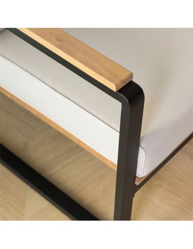 Butaca Égica pata negra detalle